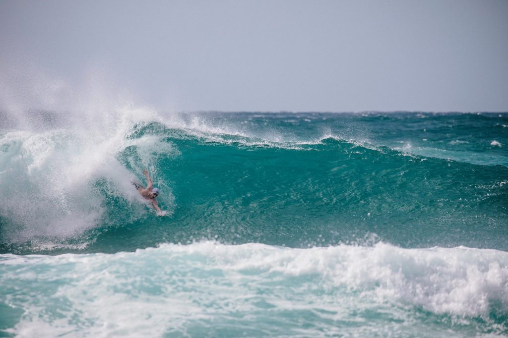 arthur-picard-pipeline-bodysurfing-classic