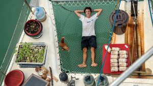 low-tech-corentin-de-chatelperron