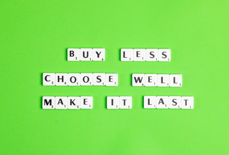 slow-fashion-patgonia-buy-less-demande-more